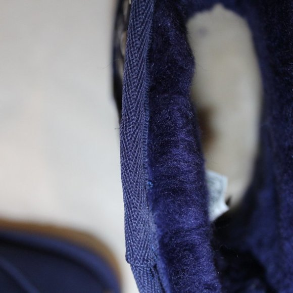 NIB UGG WOMEN'S CLASSIC MINI SUEDE STUDDED SHEARLING LINED BOOTS BLUE‎ - Picture 4 of 7